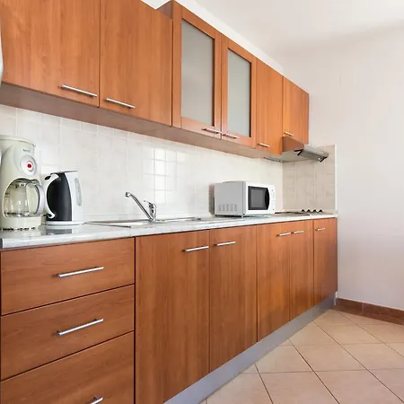 Isabela By El-pi Tours